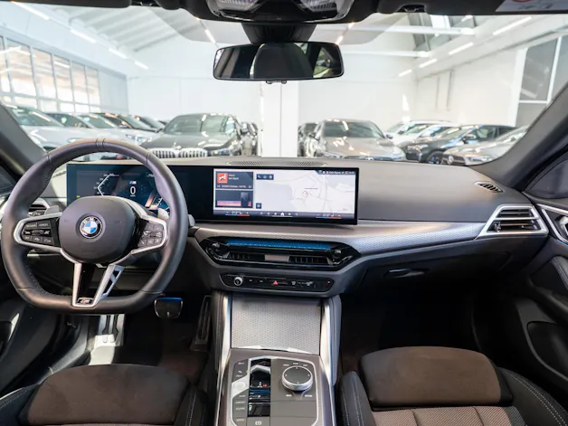 BMW 430i xDrive M Sport Gran Coupé / LCI /Glasdach / Rückfahrkamera /
