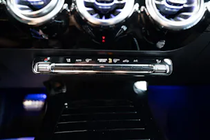 MERCEDES-BENZ A 200 AMG Line Limousine / Facelift / Rückfahrkamera / Ambientebeleuchtung