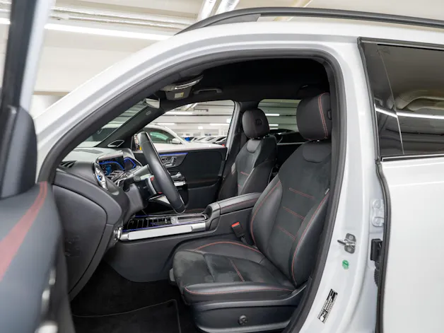 MERCEDES-BENZ GLB 250 AMG Line 4matic*Facelift*360°Kamera*Burmester*El.Sitze*