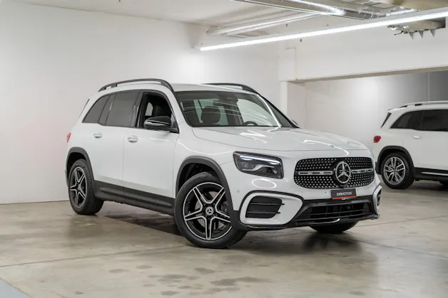 MERCEDES-BENZ GLB 250 AMG Line 4matic*Facelift*360°Kamera*Burmester*El.Sitze*