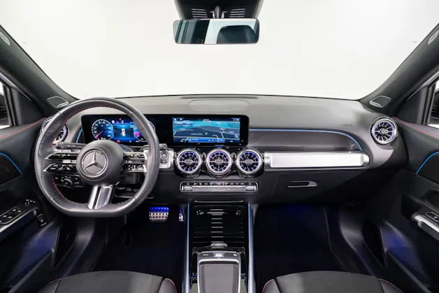 MERCEDES-BENZ GLB 250 AMG Line 4matic*Facelift*360°Kamera*Burmester*El.Sitze*