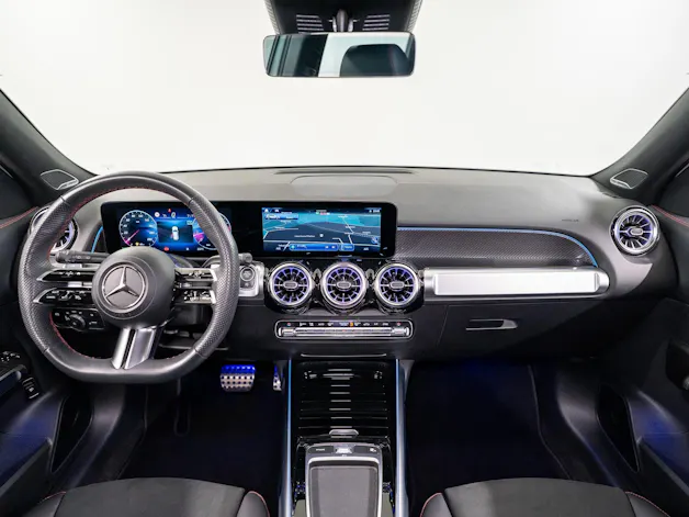 MERCEDES-BENZ GLB 250 AMG Line 4matic*Facelift*360°Kamera*Burmester*El.Sitze*