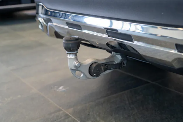MERCEDES-BENZ GLC 300 d 4matic AMG Line / Anhängerkupplung / Memory Sitze / Ambiente