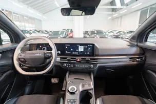 Kia Sportage 1.6T-GDi PHEV GT-Line Power Edition A / Panorama-Schiebedach