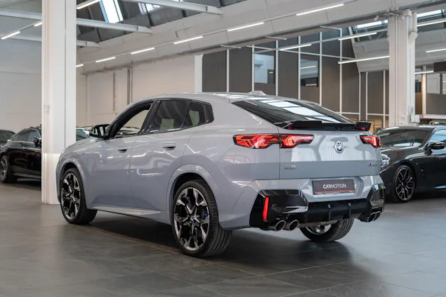 BMW X2 M35i / Iconic Glow / Head-Up / AHK