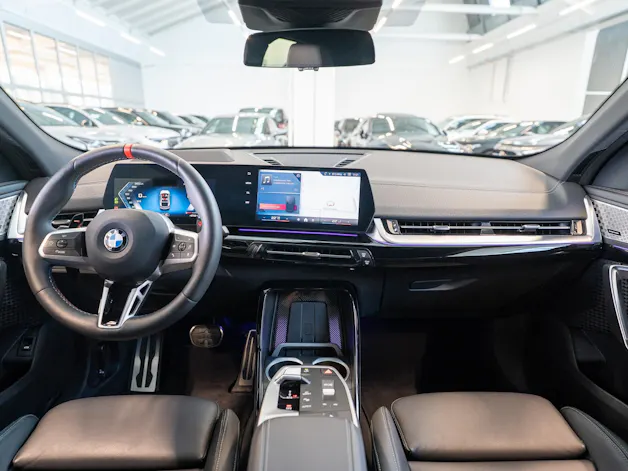 BMW X2 M35i / Iconic Glow / Head-Up / AHK