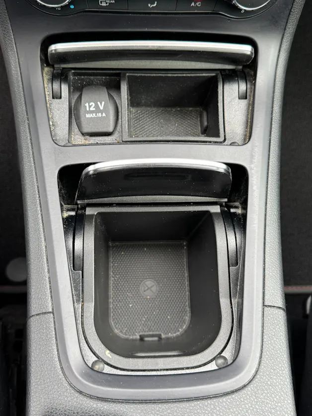 MERCEDES-BENZ B 250 AMG Line 7G-DCT