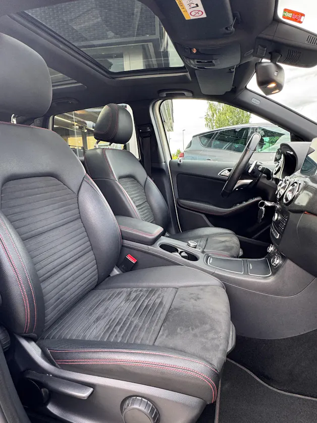 MERCEDES-BENZ B 250 AMG Line 7G-DCT