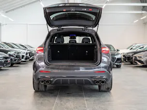 MERCEDES-BENZ GLC 43 AMG 4matic / Panorama / Performance Auspuff / 360°Kamera