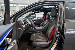 MERCEDES-BENZ GLC 43 AMG 4matic / Panorama / Performance Auspuff / 360°Kamera