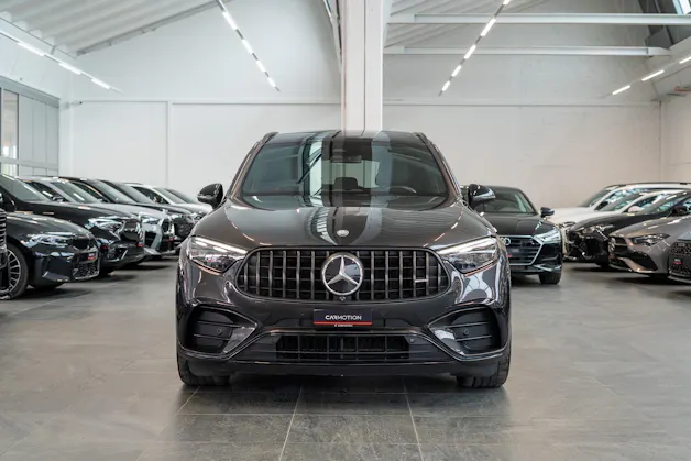 MERCEDES-BENZ GLC 43 AMG 4matic / Panorama / Performance Auspuff / 360°Kamera