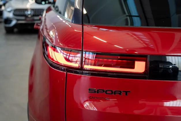 Land Rover Range Rover Sport 4.4 V8 First Edition / Fond-Entertainment / 360°Kamera /