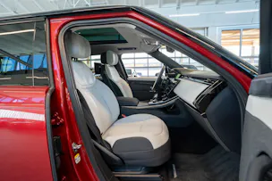 Land Rover Range Rover Sport 4.4 V8 First Edition / Fond-Entertainment / 360°Kamera /