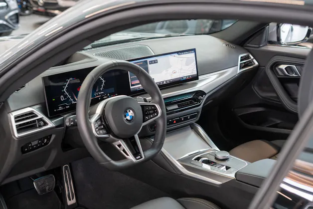 BMW 230i Coupé M Sport / LCI / 360°Kamera / el.Sitze