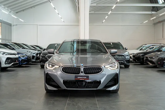 BMW 230i Coupé M Sport / LCI / 360°Kamera / el.Sitze