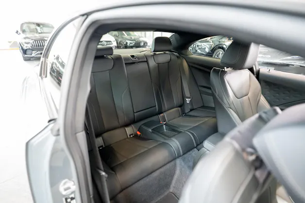 BMW 230i Coupé M Sport / LCI / 360°Kamera / el.Sitze