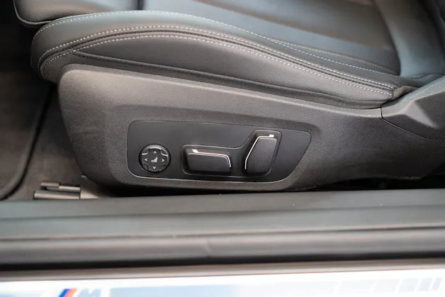 BMW 230i Coupé M Sport / LCI / 360°Kamera / el.Sitze