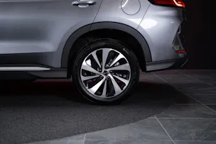 BYD Seal U DM-i Boost / Panorama / Head-Up Display / 360° Kamera
