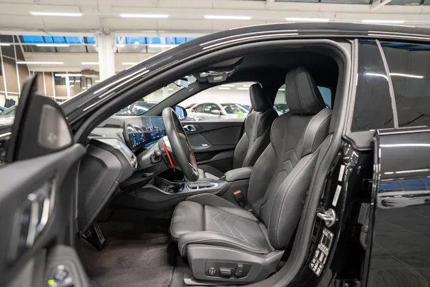 BMW M235i xDrive Gran Coupé / 360° Kamera / el.Sitze / HeadUp