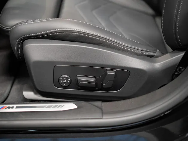 BMW M235i xDrive Gran Coupé / 360° Kamera / el.Sitze / HeadUp