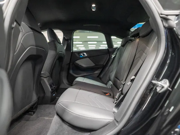 BMW M235i xDrive Gran Coupé / 360° Kamera / el.Sitze / HeadUp
