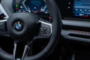 BMW M235i xDrive Gran Coupé / 360° Kamera / el.Sitze / HeadUp