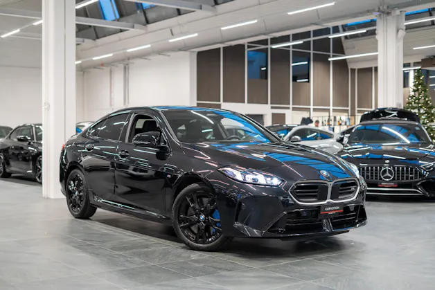 BMW M235i xDrive Gran Coupé / 360° Kamera / el.Sitze / HeadUp