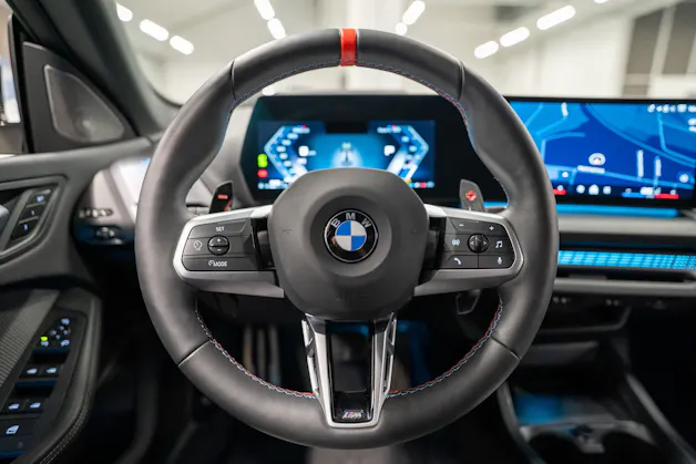 BMW M235i xDrive Gran Coupé / 360° Kamera / el.Sitze / HeadUp