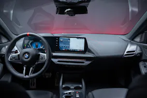 BMW M235i xDrive Gran Coupé / 360° Kamera / el.Sitze / HeadUp