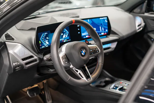 BMW M235i xDrive Gran Coupé / 360° Kamera / el.Sitze / HeadUp