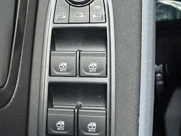 DACIA Bigster TCe Hybrid 150 48V Journey 4x4