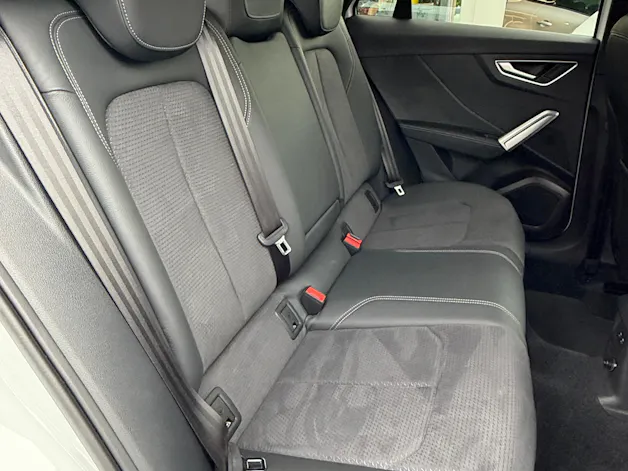 AUDI Q2 35 TFSI S line S-tronic