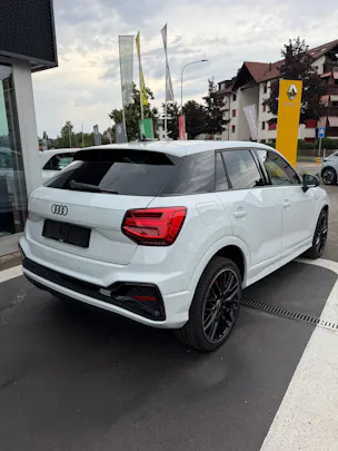 AUDI Q2 35 TFSI S line S-tronic