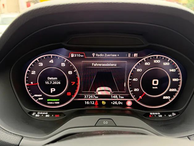 AUDI Q2 35 TFSI S line S-tronic