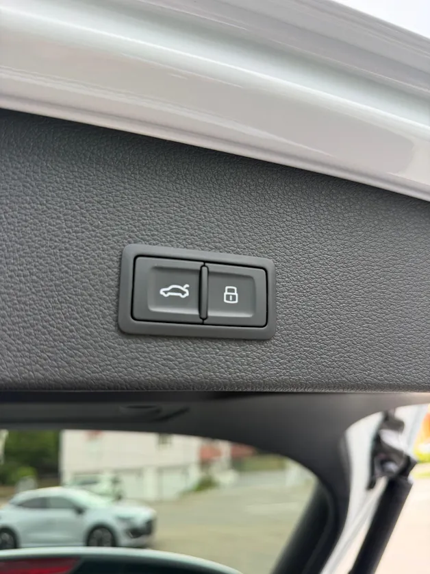 AUDI Q2 35 TFSI S line S-tronic