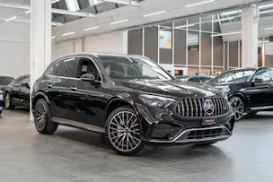 MERCEDES-BENZ GLC 43 AMG 4matic / Panorama / Performance Auspuff / 360°Kamera