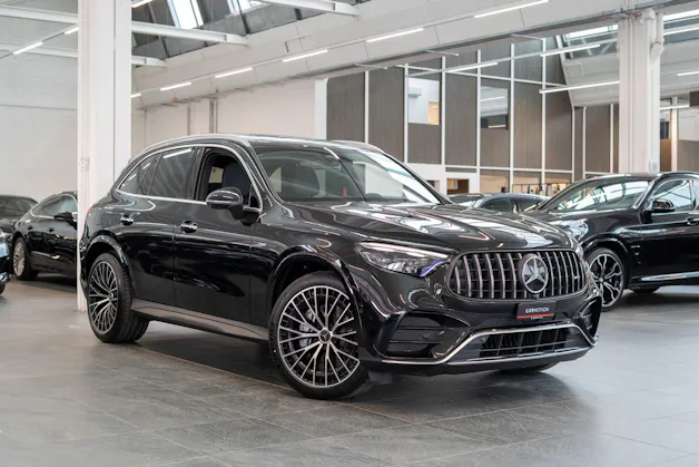 MERCEDES-BENZ GLC 43 AMG 4matic / Panorama / Performance Auspuff / 360°Kamera
