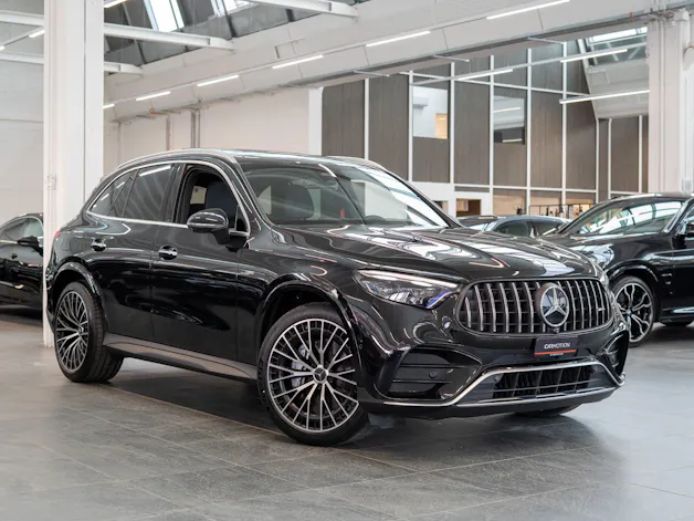 MERCEDES-BENZ GLC 43 AMG 4matic / Panorama / Performance Auspuff / 360°Kamera