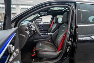 MERCEDES-BENZ GLC 43 AMG 4matic / Panorama / Performance Auspuff / 360°Kamera
