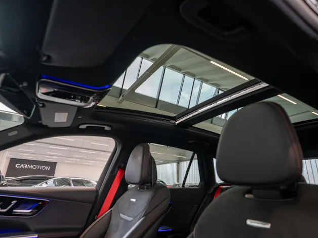 MERCEDES-BENZ GLC 43 AMG 4matic / Panorama / Performance Auspuff / 360°Kamera