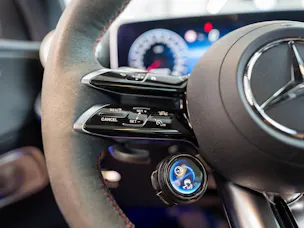MERCEDES-BENZ GLC 43 AMG 4matic / Panorama / Performance Auspuff / 360°Kamera