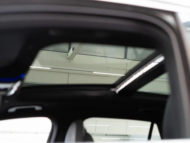 MERCEDES-BENZ GLC 43 AMG 4matic / Panorama / Performance Auspuff / 360°Kamera