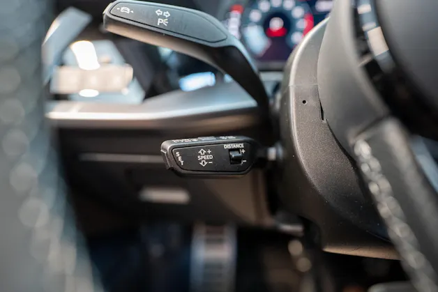 AUDI S3 Limousine 2.0 TFSI quattro S-Tronic / Sportsitze / Abstand-Tempomat / Virtual Cockpit