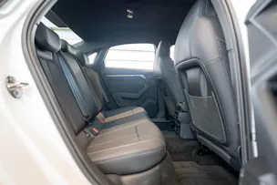 AUDI S3 Limousine 2.0 TFSI quattro S-Tronic / Sportsitze / Abstand-Tempomat / Virtual Cockpit