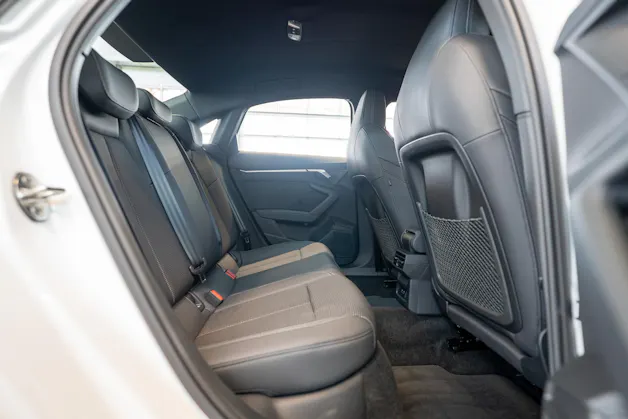AUDI S3 Limousine 2.0 TFSI quattro S-Tronic / Sportsitze / Abstand-Tempomat / Virtual Cockpit