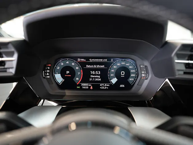AUDI S3 Limousine 2.0 TFSI quattro S-Tronic / Sportsitze / Abstand-Tempomat / Virtual Cockpit