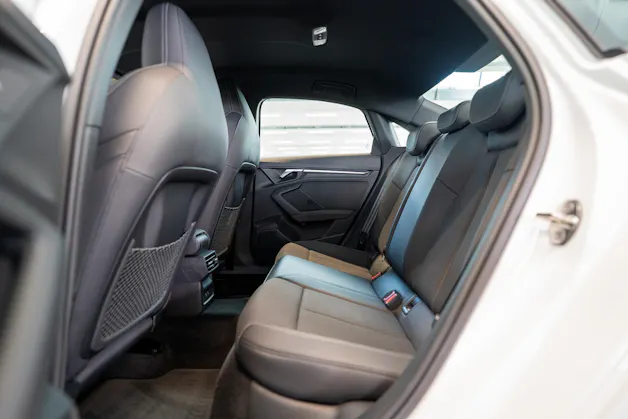 AUDI S3 Limousine 2.0 TFSI quattro S-Tronic / Sportsitze / Abstand-Tempomat / Virtual Cockpit