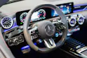 MERCEDES-BENZ CLA 35 AMG 4matic / Panorama-Schiebedach / Performance Auspuff /