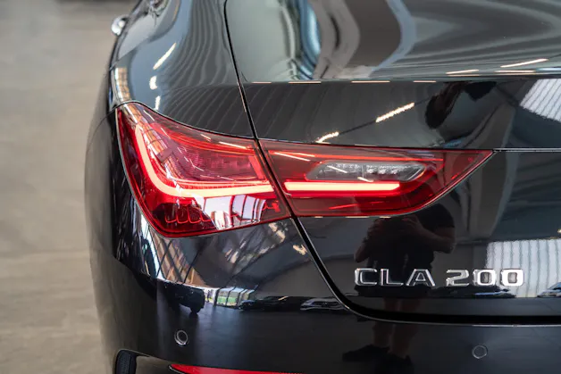 MERCEDES-BENZ CLA 200 AMG Line / Facelift / Rückfahrkamera / Ambientebeleuchtung