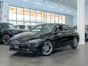 MERCEDES-BENZ CLA 200 AMG Line / Facelift / Rückfahrkamera / Ambientebeleuchtung